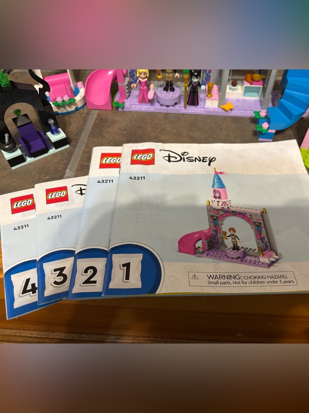 LEGO Disney Princess 43211 Aurora's Castle – 99% Complete w/ Instructions - Picture 10 of 10